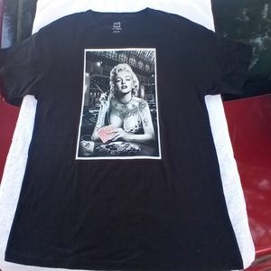 Barnd new T-shirt | marliyn Monroe